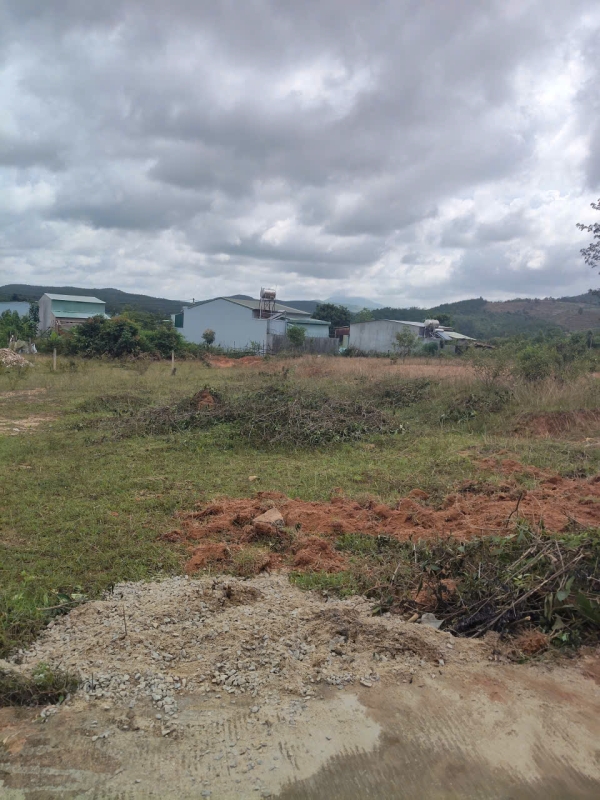 Bán đất Thôn 4, Xã Đắk Cấm, Tp. Kon Tum