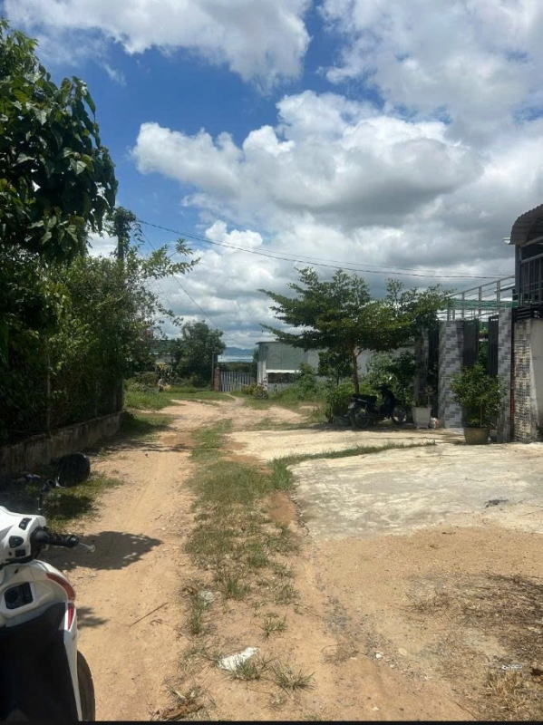 Bán đất phường Ngô Mây, TP. Kon Tum