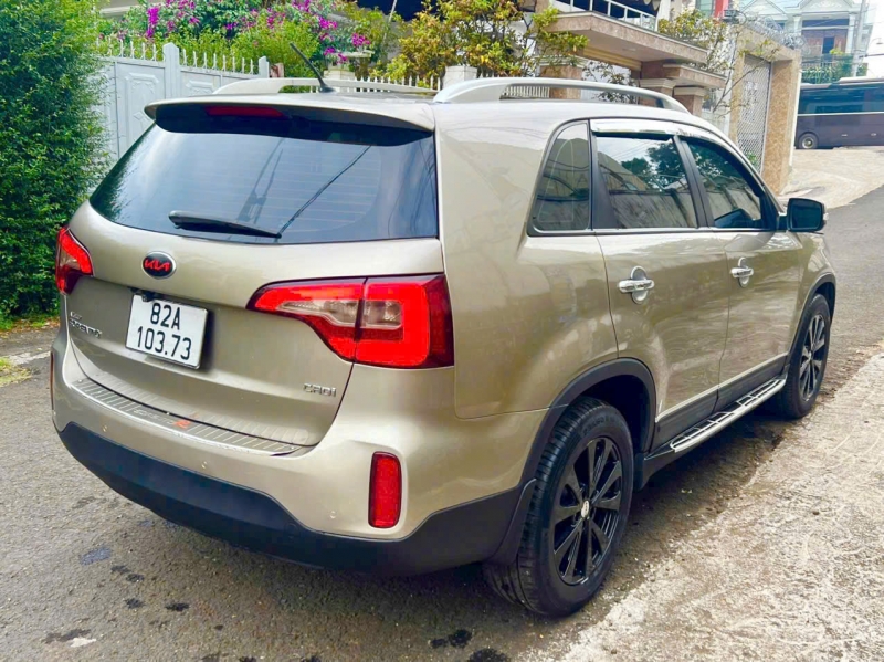 Bán xe KIA Sorento 2015