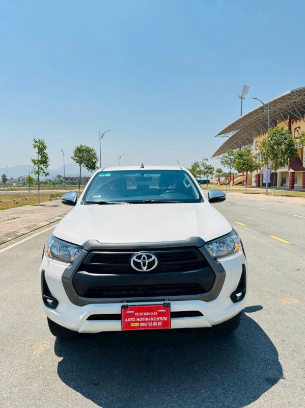 Bán xe TOYOTO HILLUX